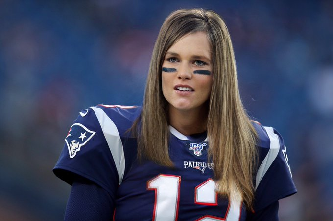 quarterbacks as women - ina Patriots