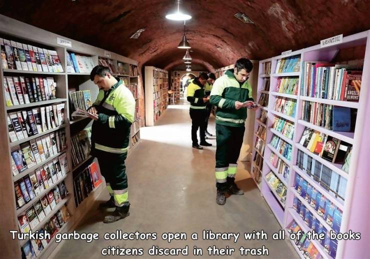 turkish garbage library - Judar Re Angea Sa To lirl 15 133 Turkish garbage collectors open a library with all of the books citizens discard in their trash