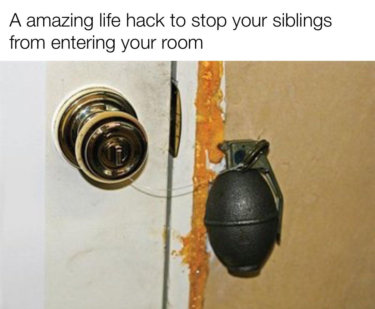 dank memes reddit - booby traps - A amazing life hack to stop your siblings from entering your room