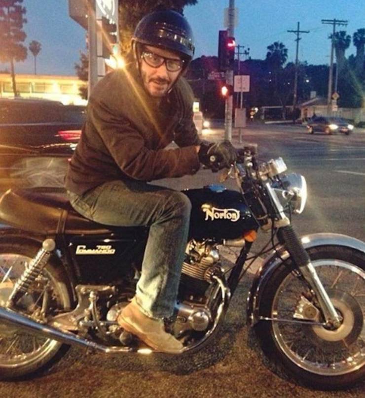 random pics and memes - keanu reeves on a motorcycle - Norton Zed