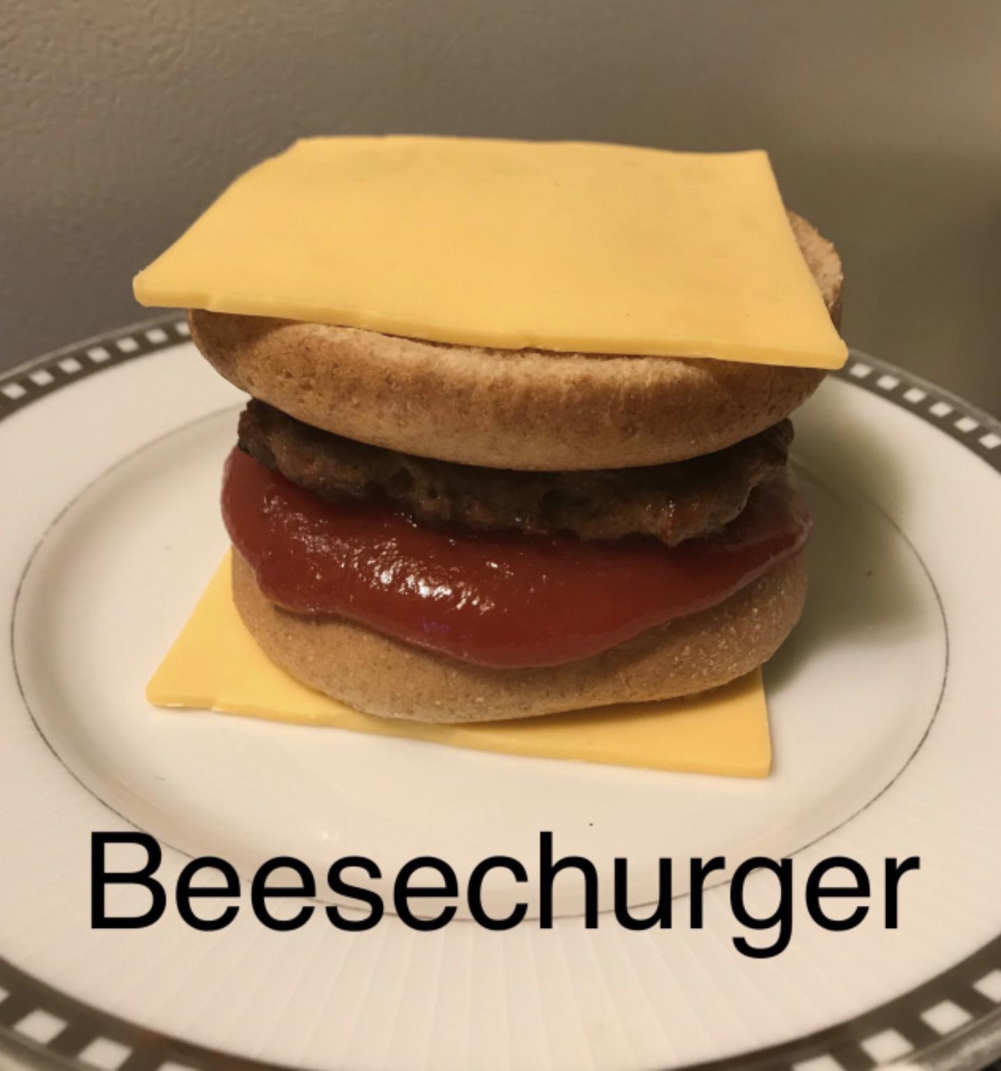 cursed memes - breakfast sandwich - Beesechurger