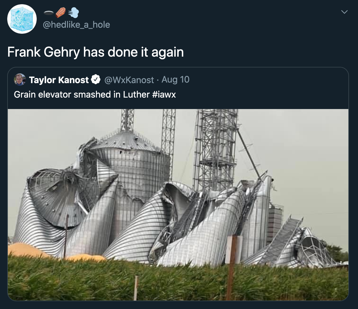 Frank Gehry has done it again - Grain elevator smashed in Luther