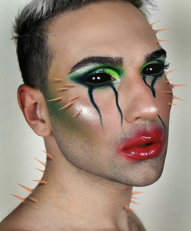 scary pictures- makeup-  eyelash