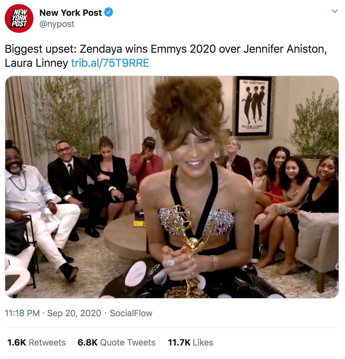 conversation - New New York Post Post Biggest upset Zendaya wins Emmys 2020 over Jennifer Aniston, Laura Linney trib.al75TORRE . . SocialFlow Quote Tweets