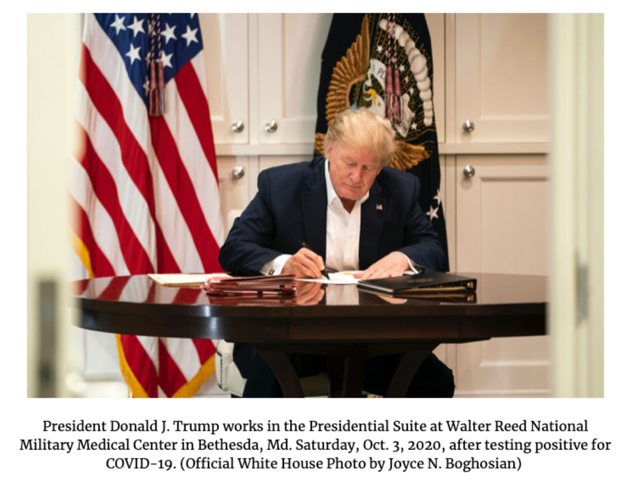 Donald Trump - Pa President Donald J. Trump works in the Presidential Suite at Walter Reed National Military Medical Center in Bethesda, Md. Saturday, Oct. 3, 2020, after testing positive for Covid19. Official White House Photo by Joyce N. Boghosian