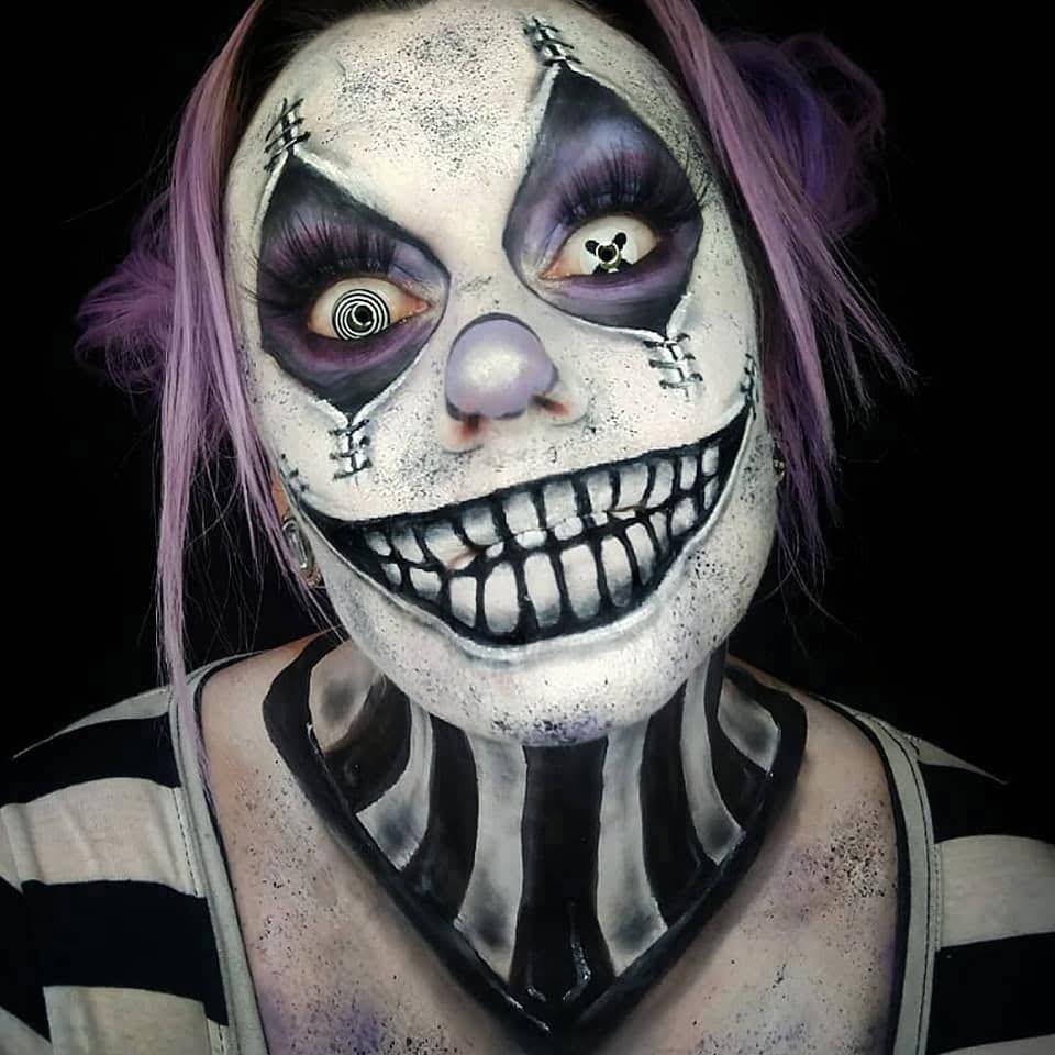 scary pictures - halloween makeup - clown -