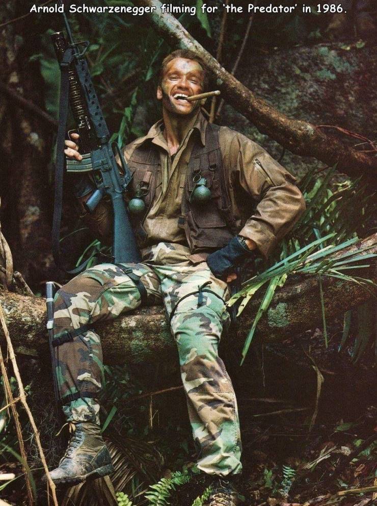 random pics - arnold schwarzenegger predator - Arnold Schwarzenegger filming for the Predator' in 1986.