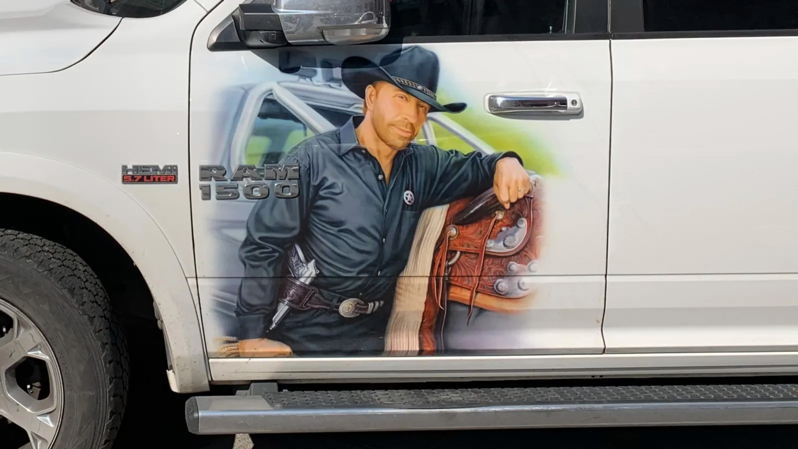 funny airbrushed cars - chuck norris