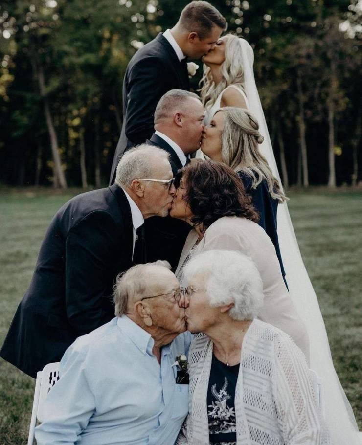 awesome pics and badass photos - 4 generations wedding