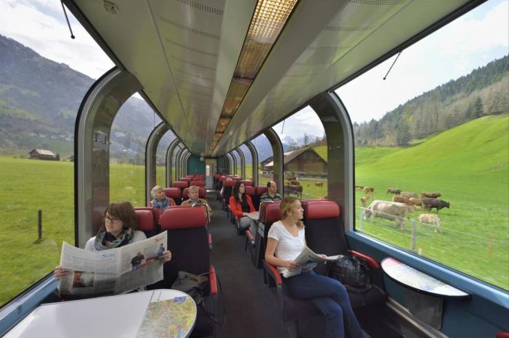 random photos and cool pics - switzerland train view