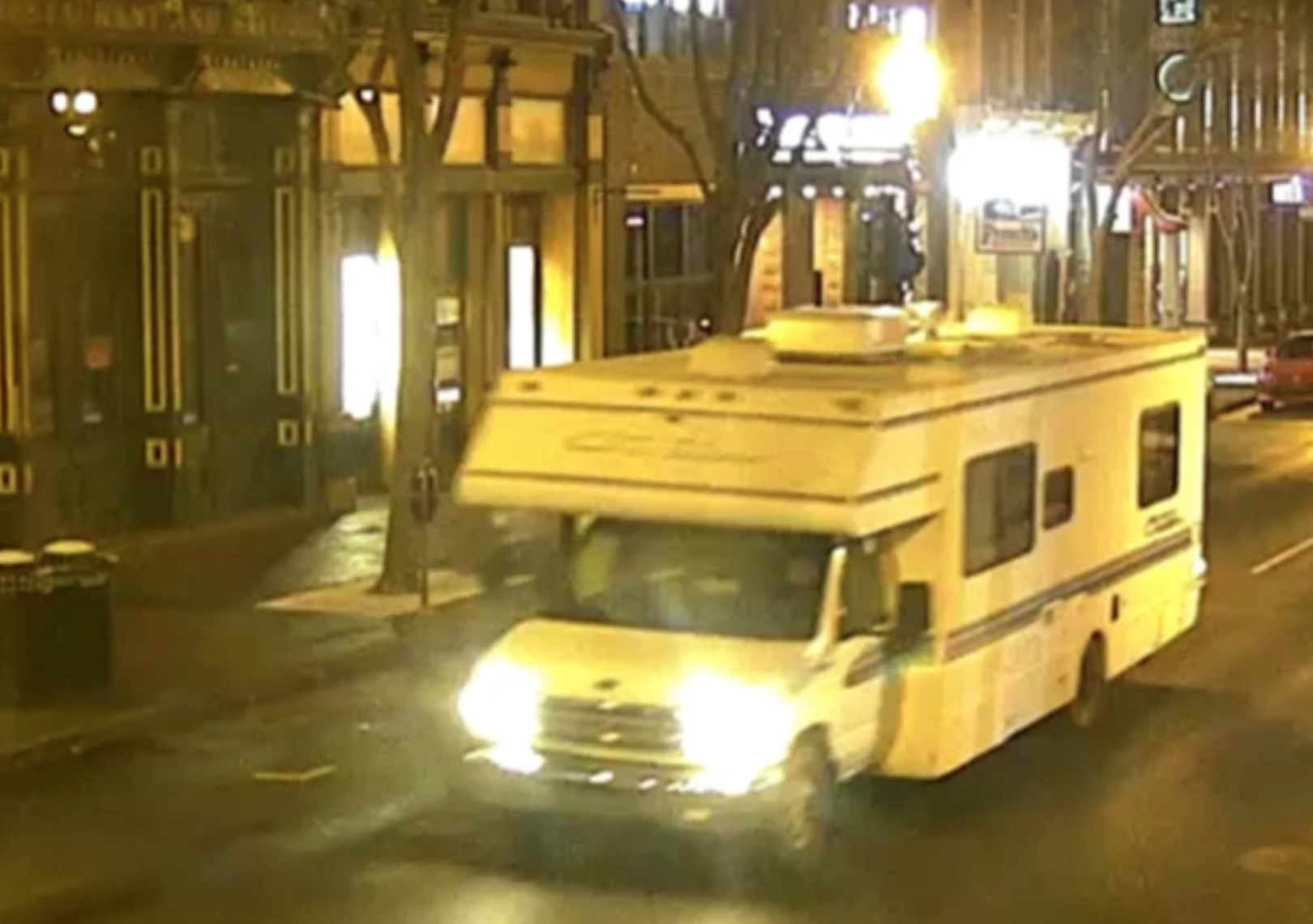 Anthony Warner's RV in downtown Nashville seen on security cameras