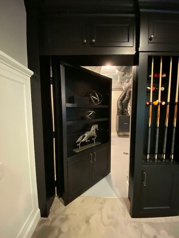 amazing photos and fascinating things - closet