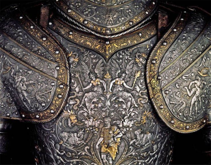fascinating photos - The Detail Of This Incredible Armor Made In 1555
