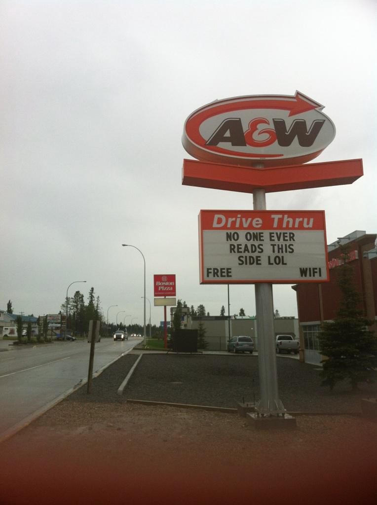 funny marquee sayings - Acw Drive Thru No One Ever Reads This Side Lol Free Wifi Than Pizza