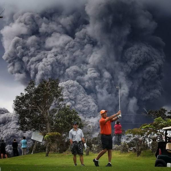 cool random pics - golf volcano eruption