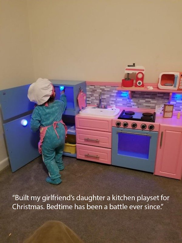 awesome parents - room - Oud  Built my girlfriend's daughter a kitchen playset for Christmas. Bedtime has been a battle ever since.