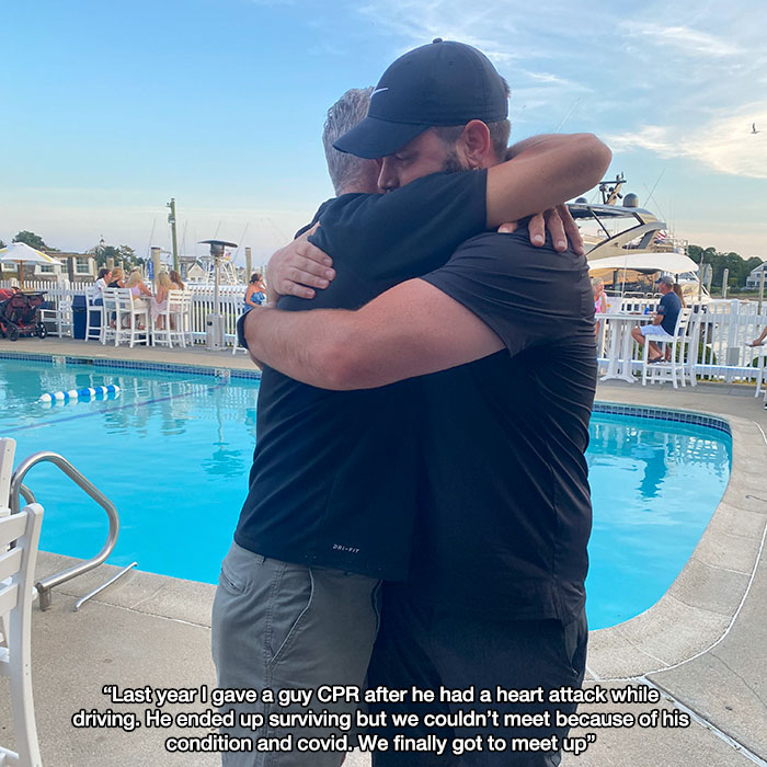 wholesome pics - water - Eff "Last year I gave a guy Cpr after he had a heart attack while driving. He ended up surviving but we couldn't meet because of his condition and covid. We finally got to meet up