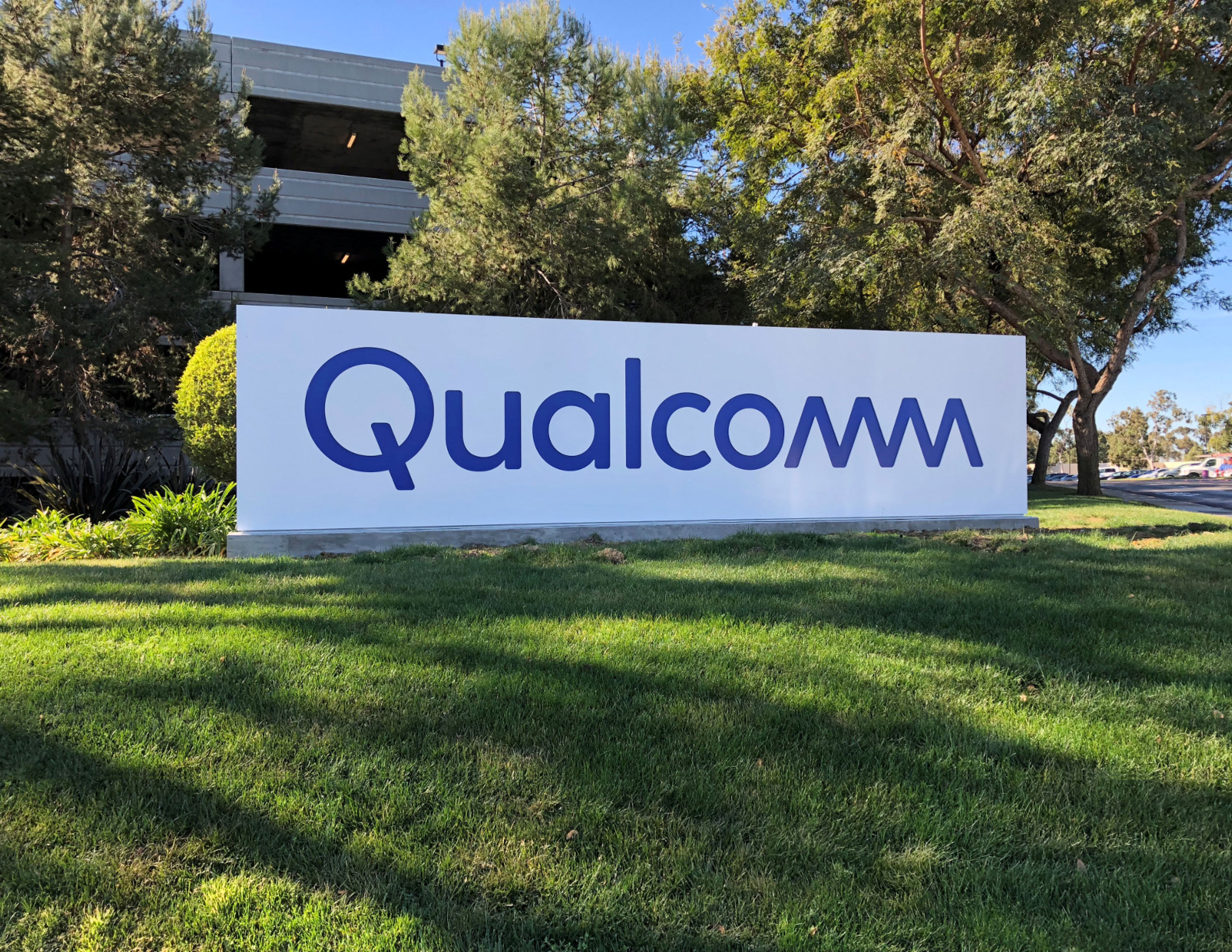 Gaming News Round-up   - Qualcomm  is developing a gaming console powered by Android