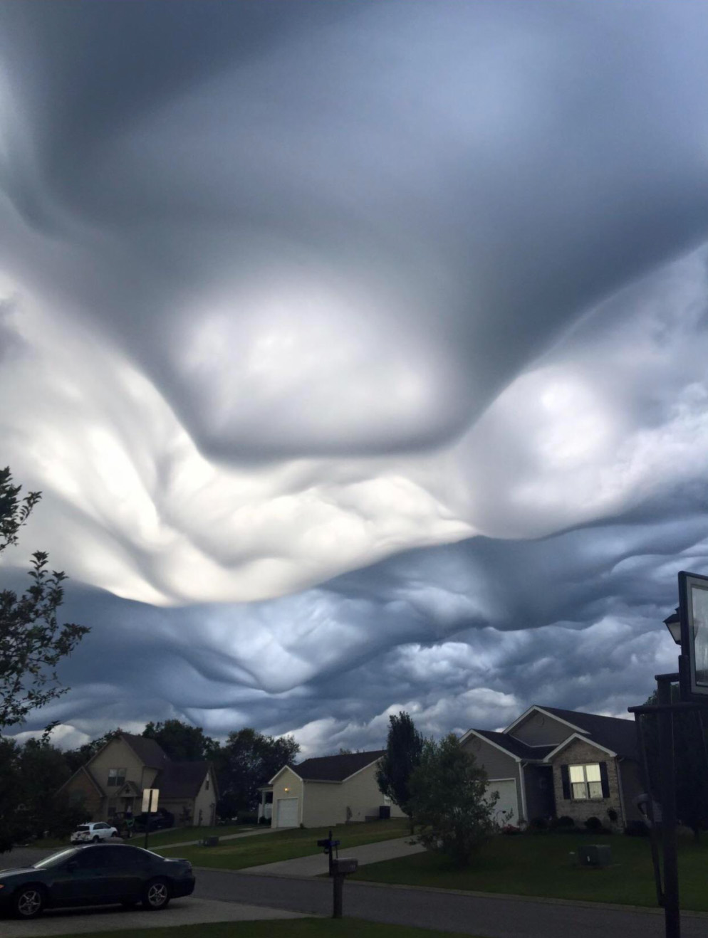 clouds in harrodsburg kentucky