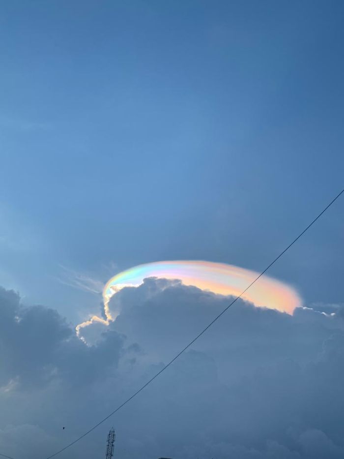 rainbow cloud india