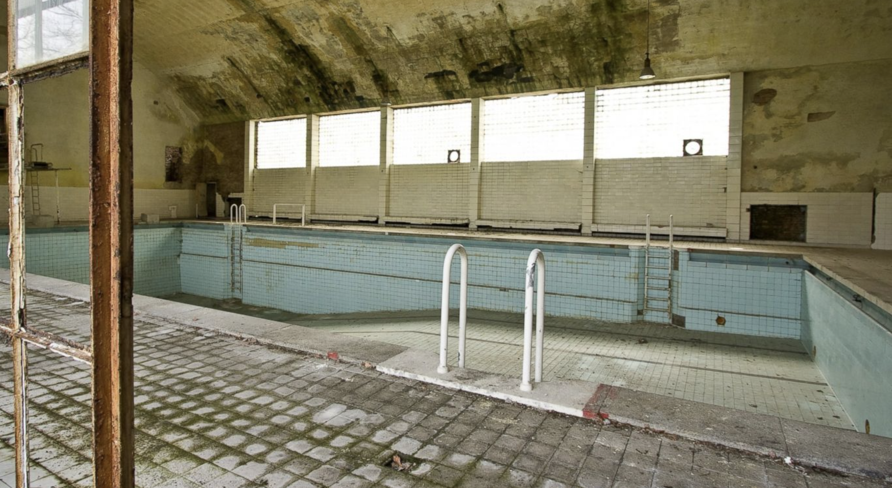 Eerie Photos of Abandoned Olympic Venues throughout History