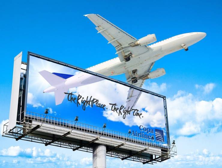 awesome pics to enjoy - airplane billboard - The Bigkel race. The fight Tane Copa Airlines