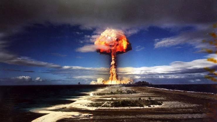 awesome random pics - nuclear explosion - Sh