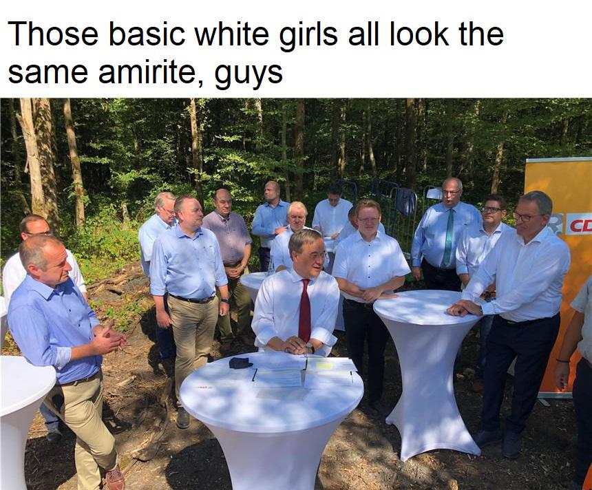dank memes - Those basic white girls all look the same amirite, guys Cl