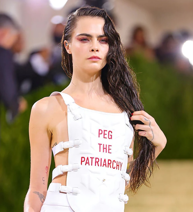 fashion model - Peg The Patriarchy Vi