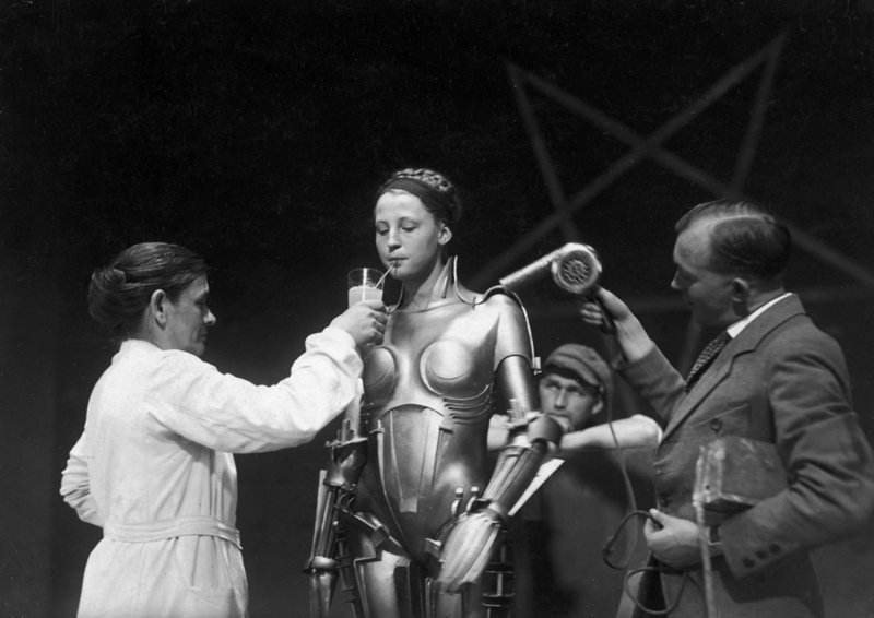 The “Maschinenmensch” (android) from the 1927 film Metropolis, played by Brigitte Helm, taking a break.