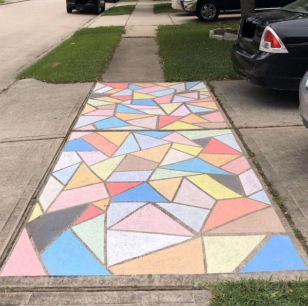 cool and interesting stuff - chalk driveway