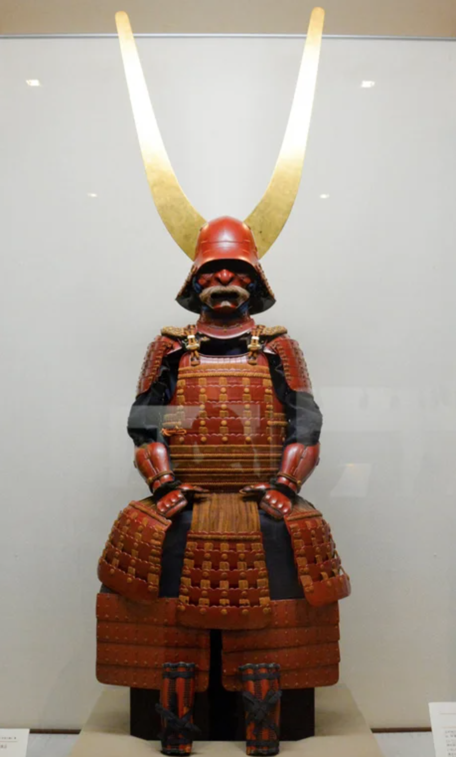 fascinating artifacts - The red armor of lord Ii Naotaka, with gold horns. Japan, Edo period, 1600s
