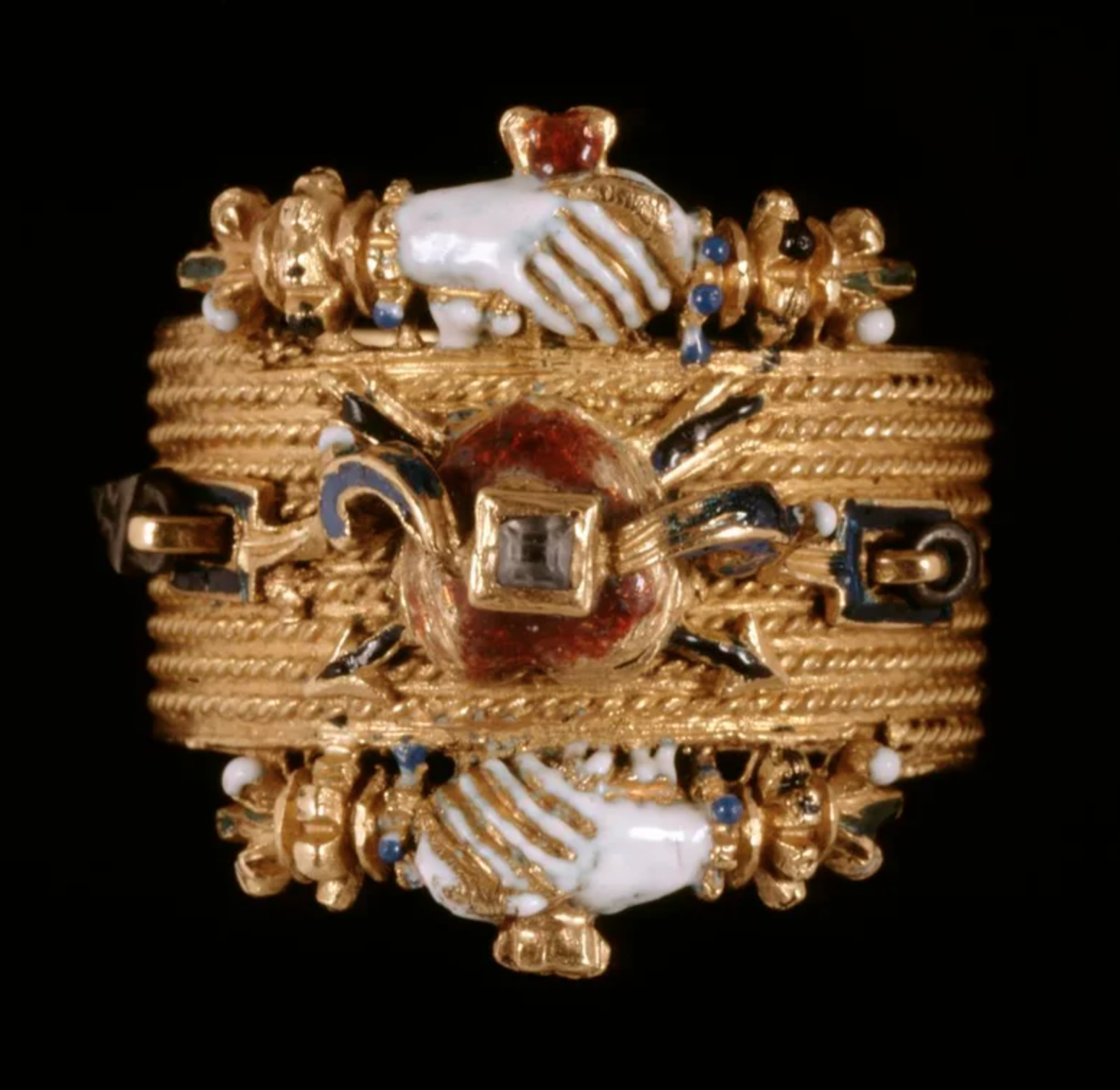 fascinating artifacts - Gold and enamel ring