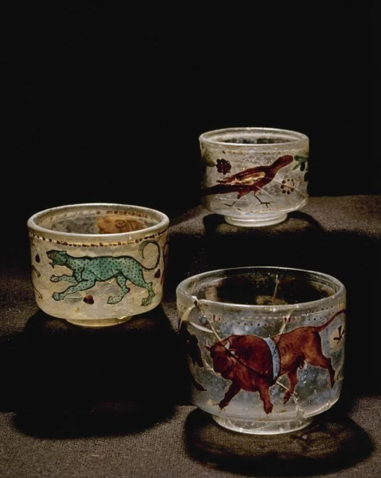 fascinating artifacts - Roman drinking cups