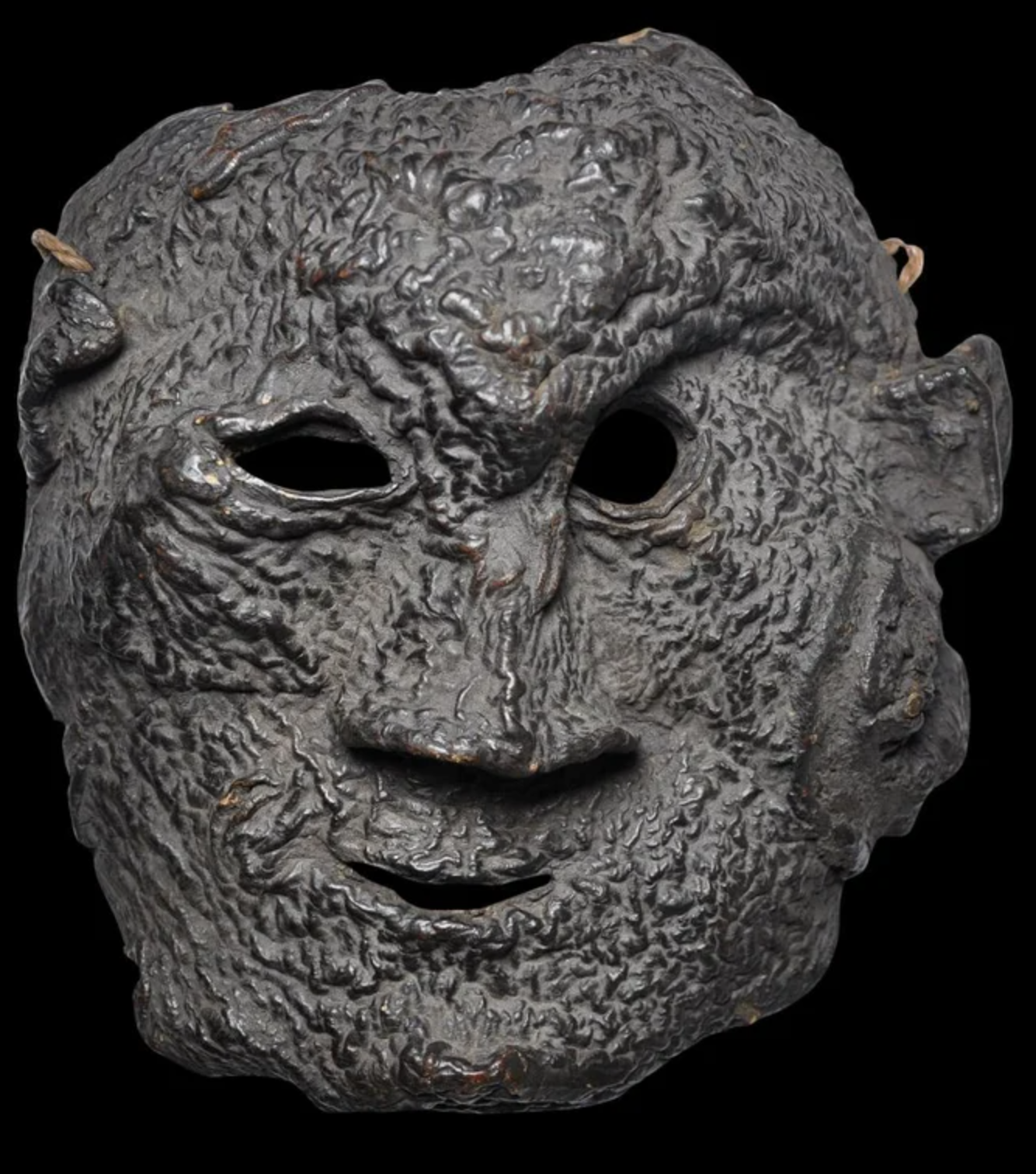 fascinating artifacts - Ritual Lingzhi Fungus Mask