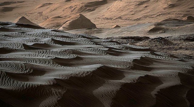space pictures - sand dune on mars