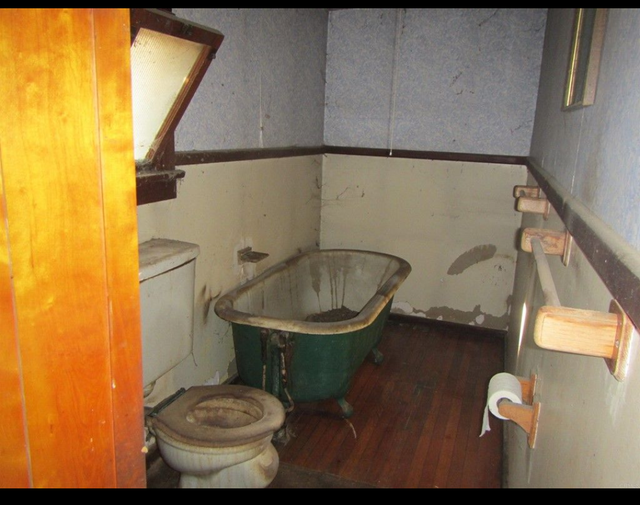 zillow - funny real estate listings - sink