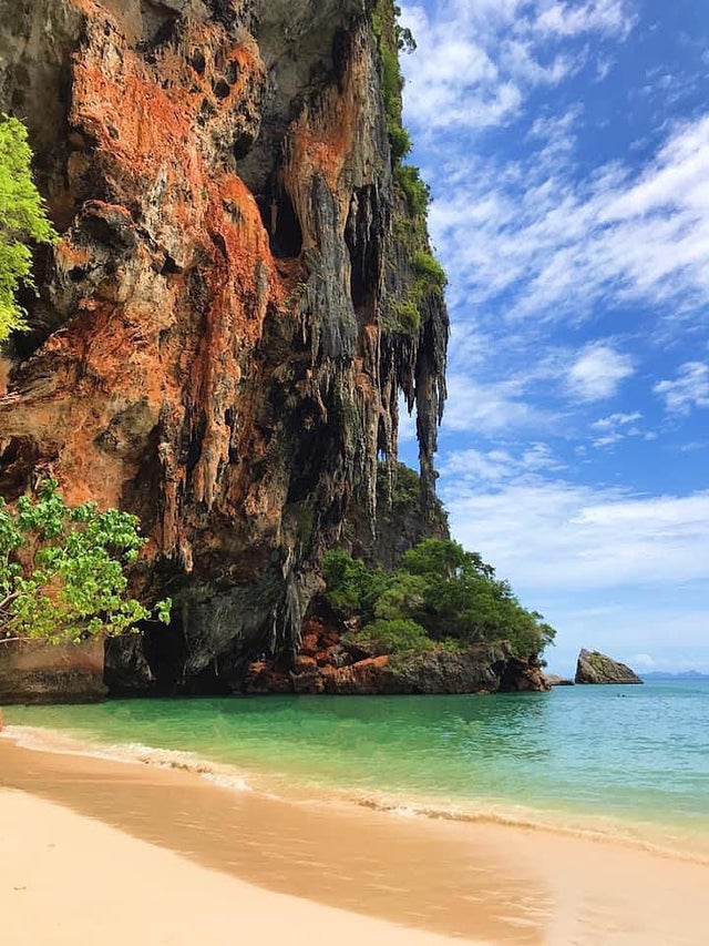 landscape photos - หาดถ้ำพระนาง (phra nang cave beach)