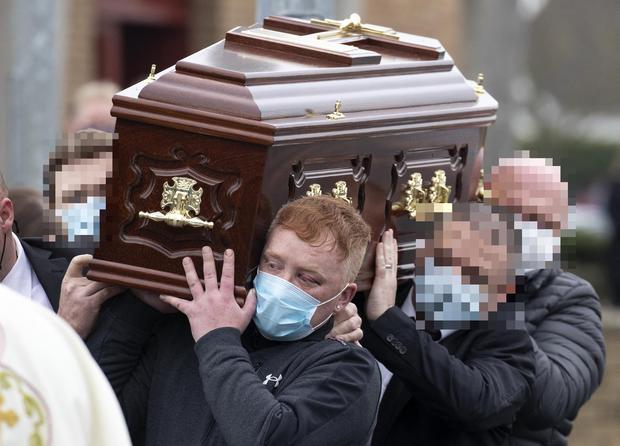 Irishman Brings Corpse of Dead Uncle Hoping to Collect His Pension