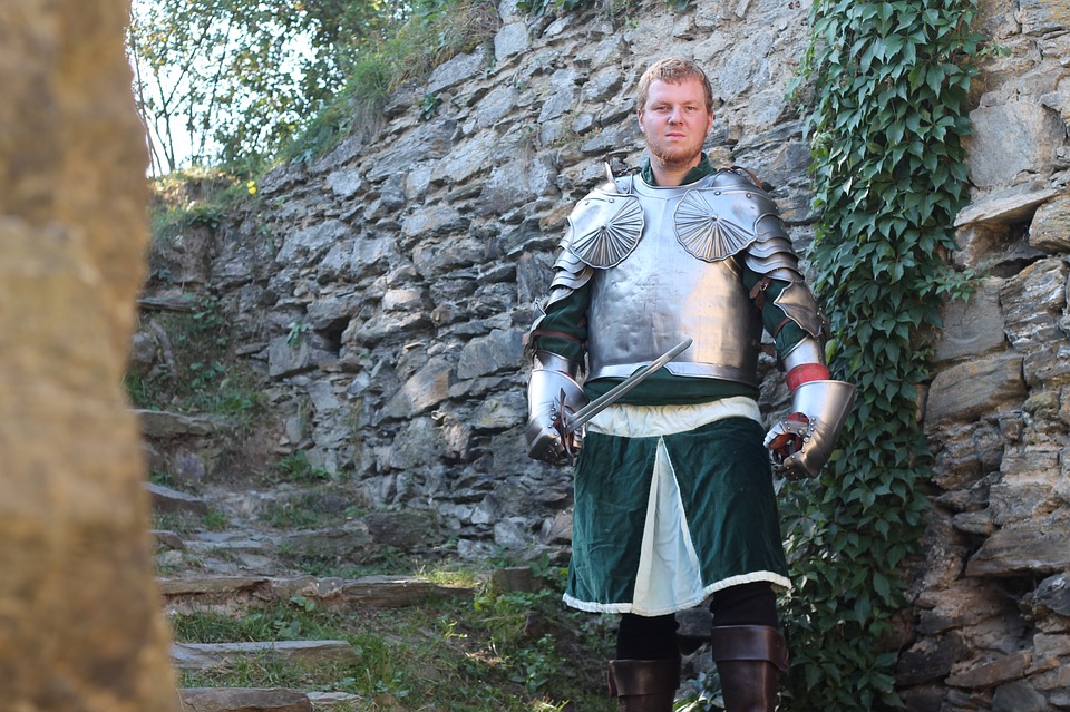 self defense tips - reddit - historical knight