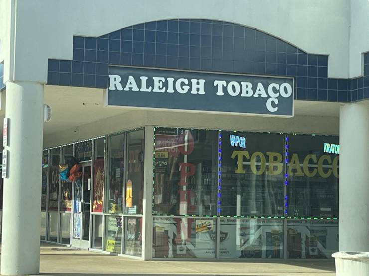 funny pics and random photos - outlet store - Raleigh Tobaco Rau No Tobacc Tore Te All