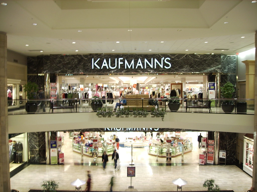 Defunct Companies -mall kaufmann's department store