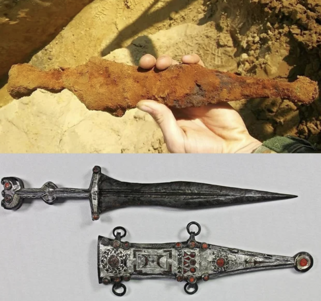awesome ancient artifcats - ancient roman dagger