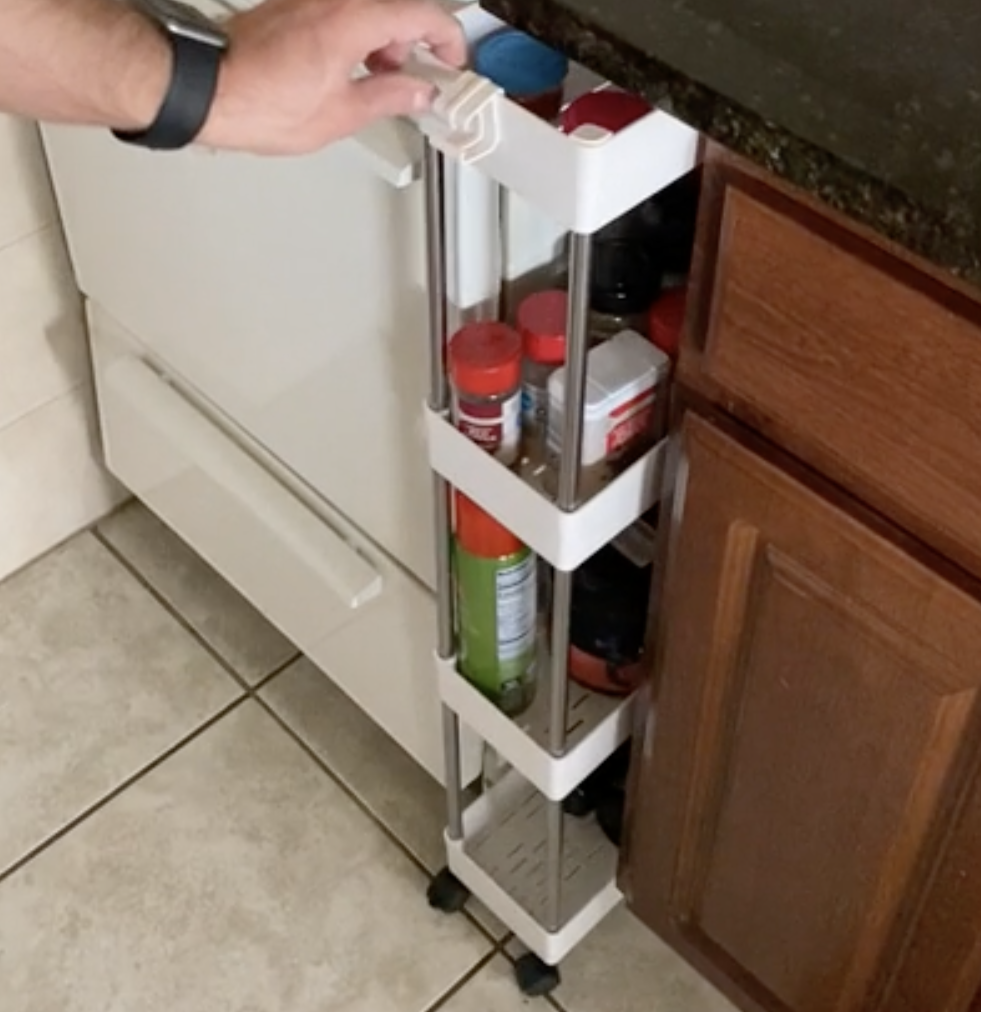 Objects fitting perfectly - shelf