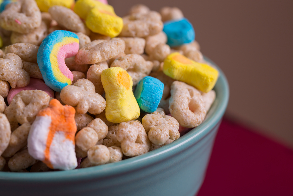 food to fornicate with - lucky charms