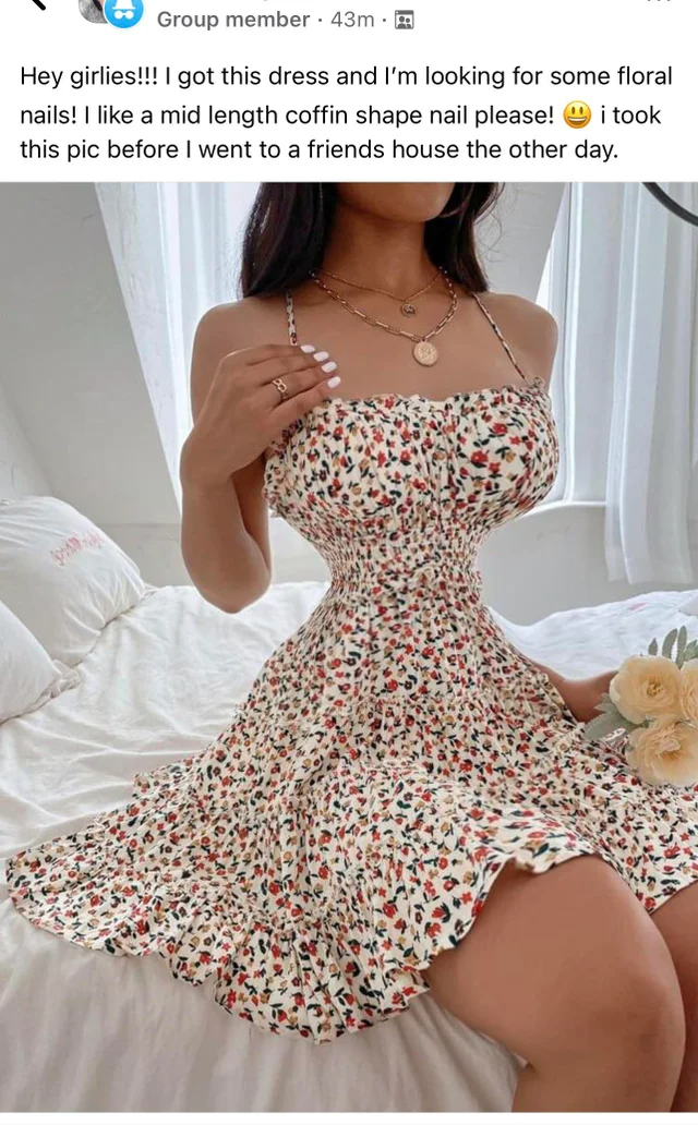 cringe pics - cringe - shoulder - Group member 43m Hey girlies!!! I got this dress and I'm looking for some floral nails! I a mid length coffin shape nail please! i took this pic before I went to a friends house the other day.
