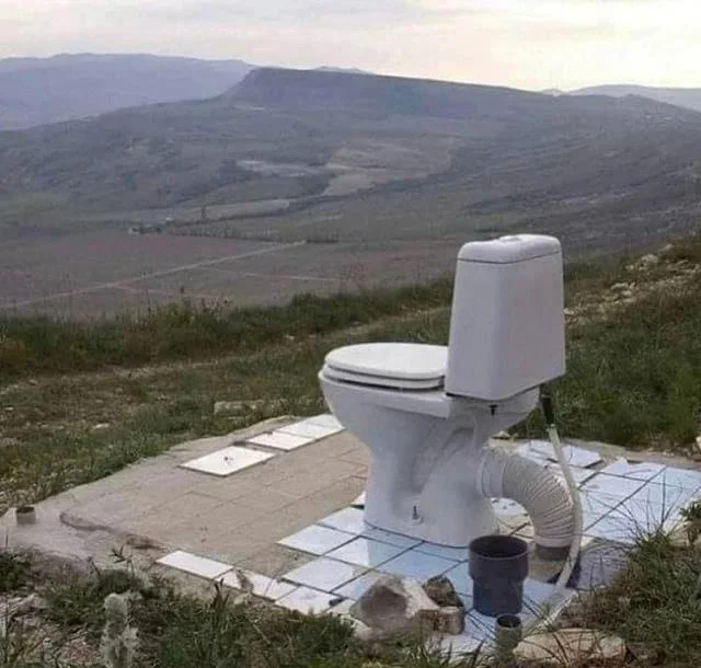 wtf pics - blursed images - rooftop toilet