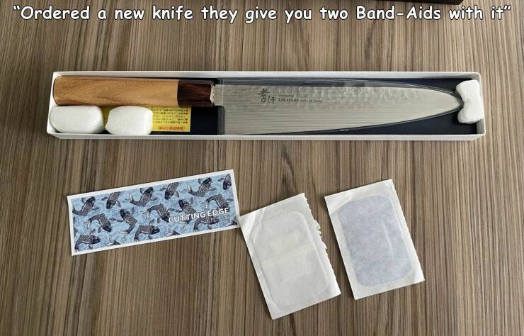 cool random pics - knife - "Ordered a new knife they give you two BandAids with it" Gif Home Made Tarafike i bekk Cutting Edge