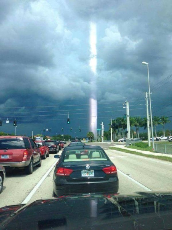 perfectly timed photos -  beam of light and lightning - And ZE5