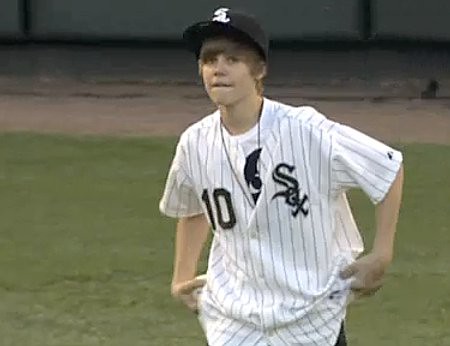 Justin Bieber Bandwagon fan - justin bieber baseball - 10